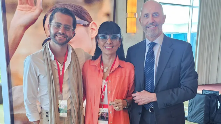 Felipe e Deborah Ventura são recebidos por embaixador italiano no Panamá