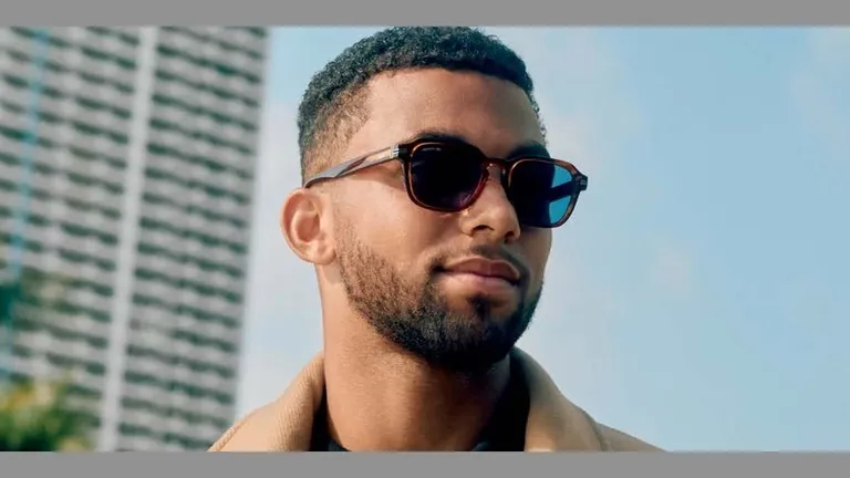 Lacoste apresenta os novos óculos masculinos da campanha publicitária Outono/Inverno 2024