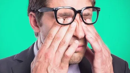 A Síndrome do olho seco e seus sintomas desagradáveis no inverno